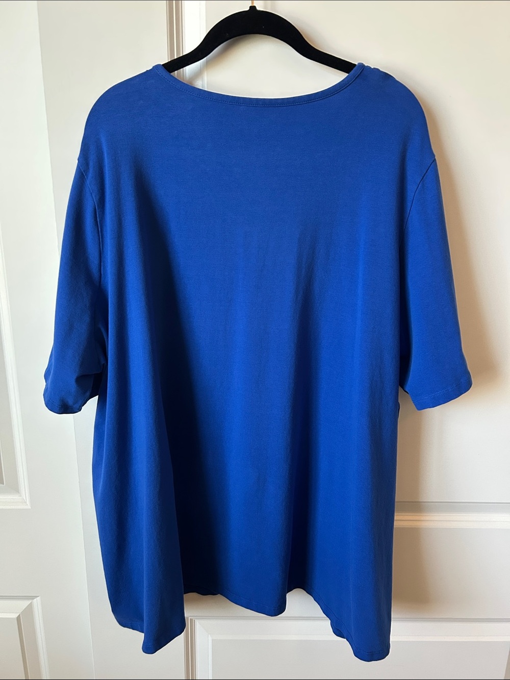 Catherines Royal Blue V-Neck Short Sleeve Top with Trim 3X - Picture 4 of 8